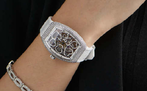 法穆蘭手表維修網(wǎng)點查詢（法穆蘭手表走時問題）