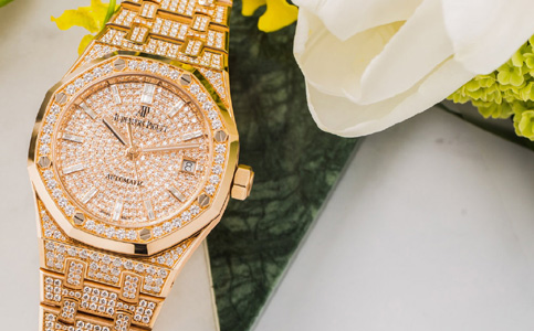 愛彼手表維修價格明細(處理寶璣手表表帶劃痕的方法)