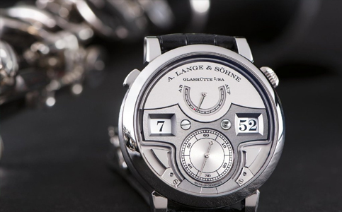 朗格官網客服電話（處理朗格手表指針生銹的方法）