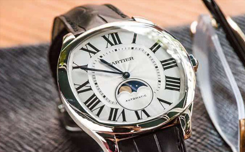 朗格手表維修點(diǎn)（解決朗格手表表帶太松的問(wèn)題）