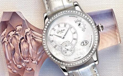 格拉蘇蒂手表售后維修服務(wù)中心（格拉蘇蒂長時(shí)間未佩戴不走）